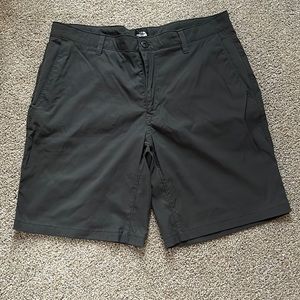 Men’s North Face shorts